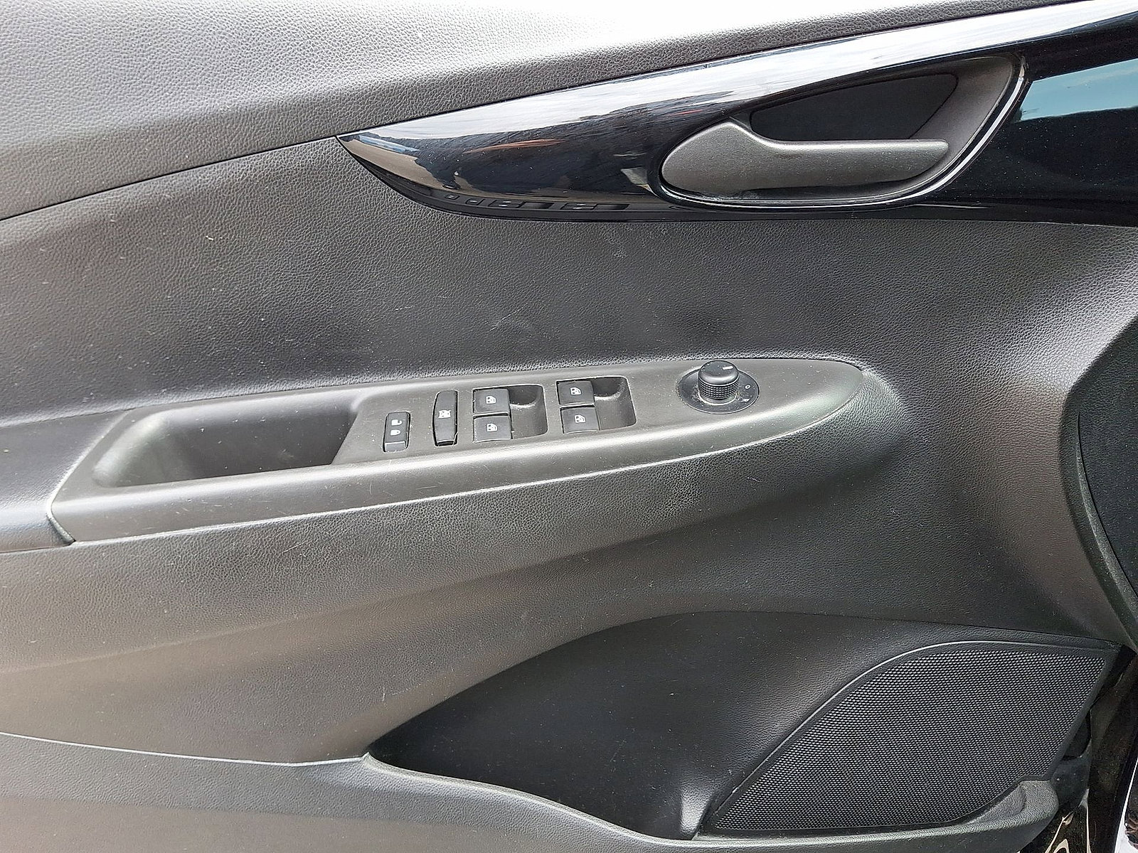 Used 2021 Chevrolet Spark LT FWD image 10