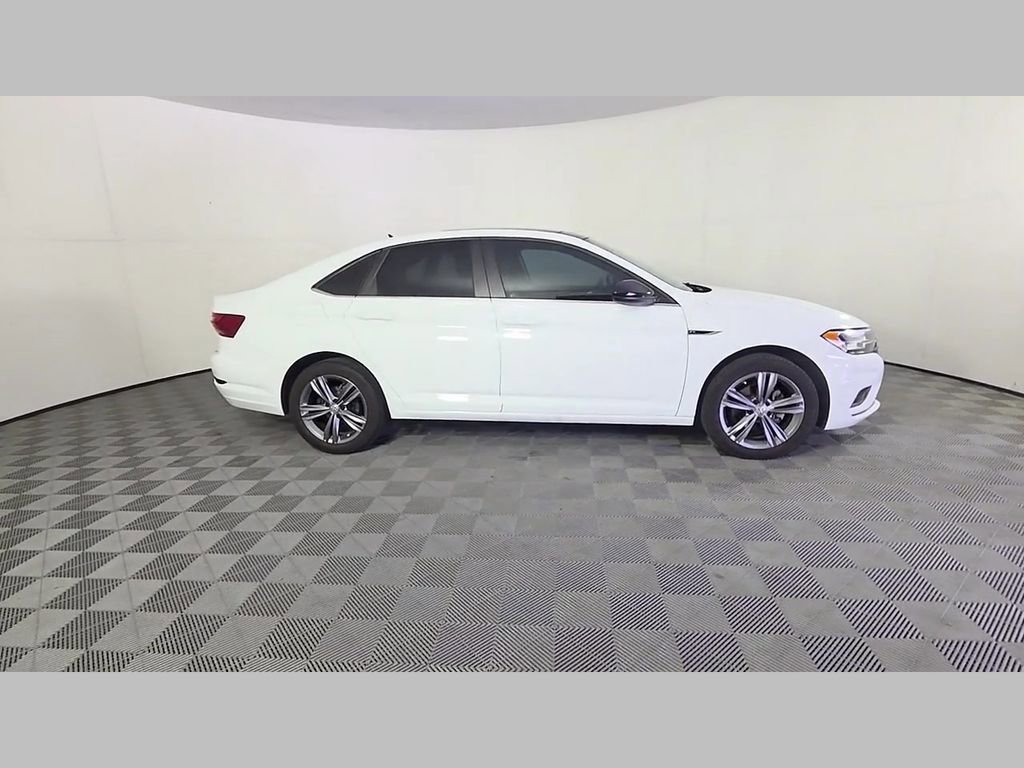 Used 2019 Volkswagen Jetta R-Line FWD image 35