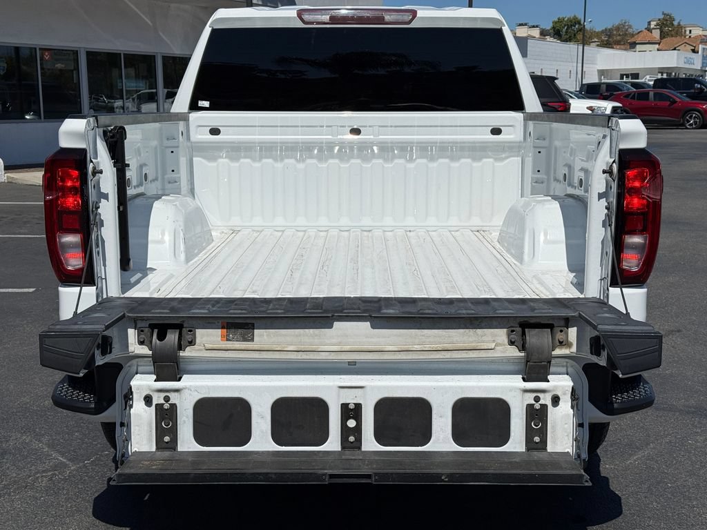 Used 2023 GMC Sierra 1500 Elevation RWD image 11