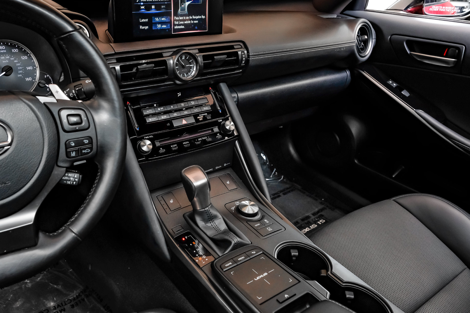 Used 2024 Lexus IS 350 F Sport RWD image 29