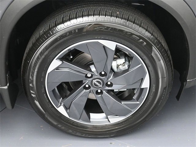 New 2026 Nissan Rogue SV image 6