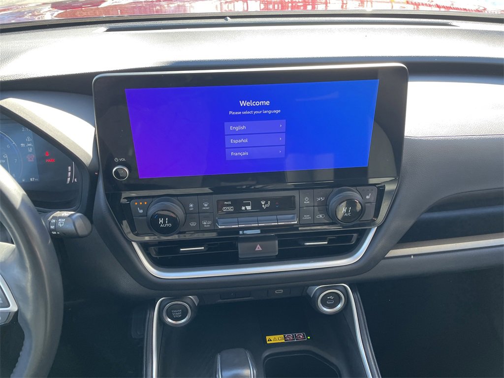 Used 2024 Toyota Grand Highlander XLE image 18