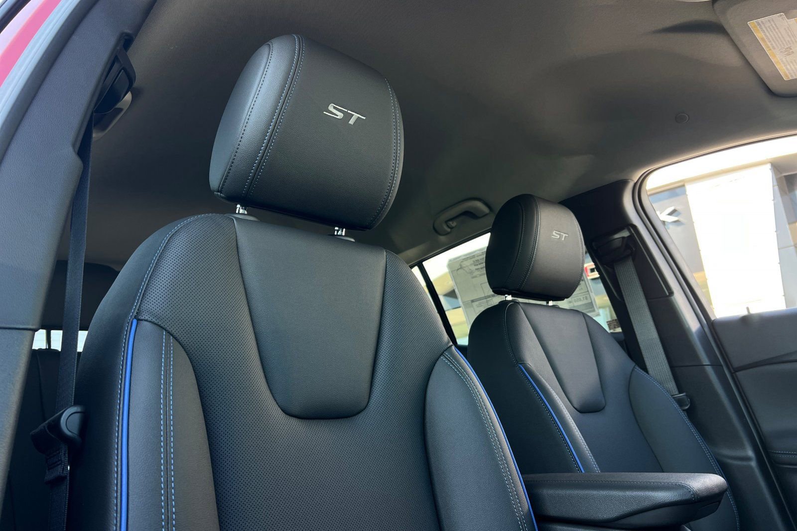 New 2026 Buick Encore GX Sport Touring FWD image 15