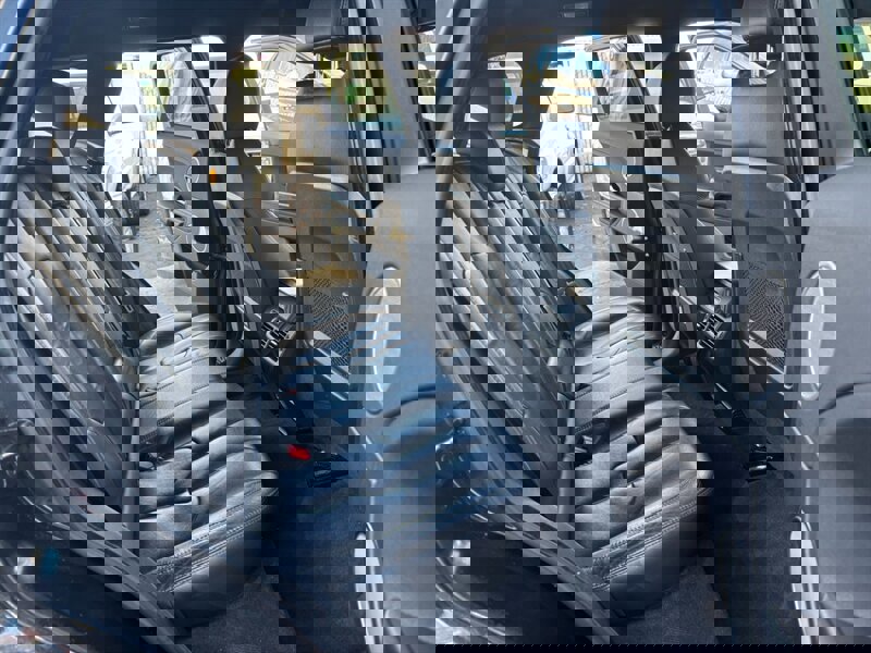 Used 2014 Land Rover Range Rover Evoque Pure Premium image 11