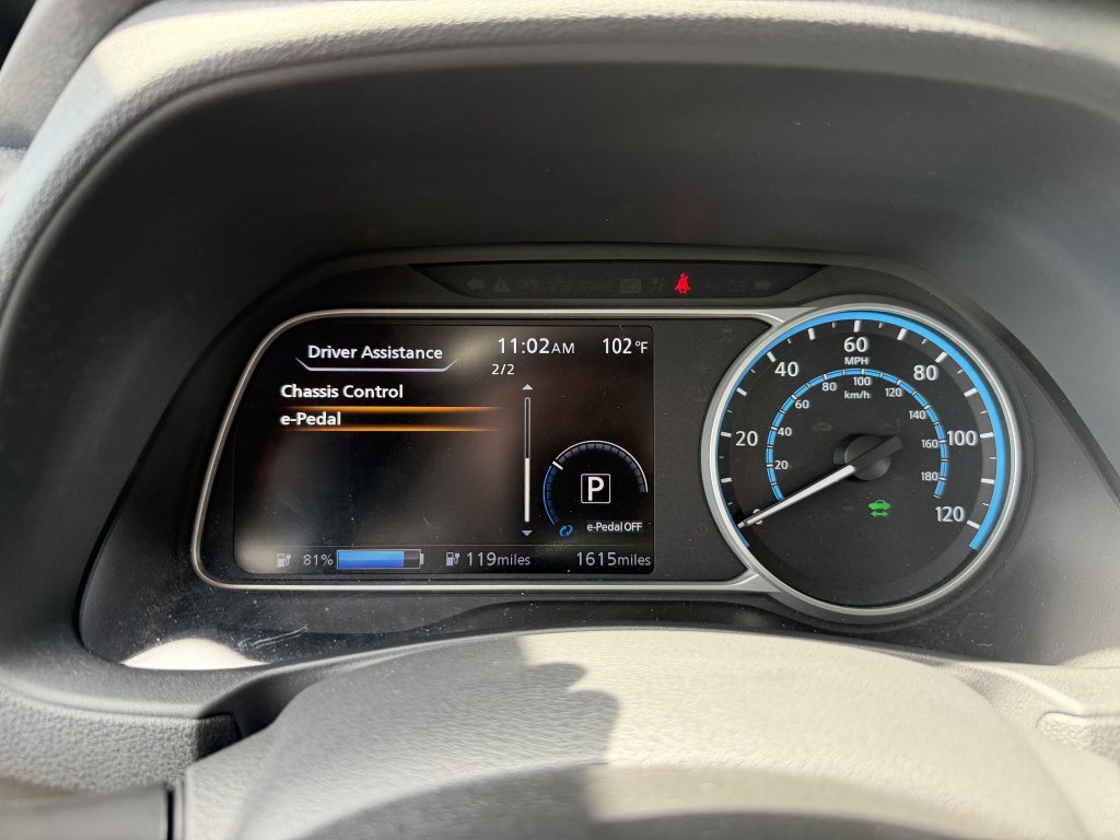 Used 2025 Nissan Leaf S FWD image 19