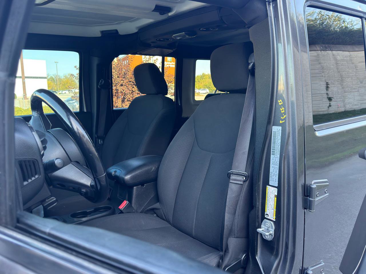 Used 2018 Jeep Wrangler Unlimited Sport S image 14