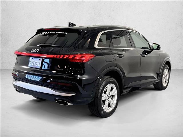 Used 2025 Audi Q5 Premium w/ Convenience Package AWD/4WD image 5