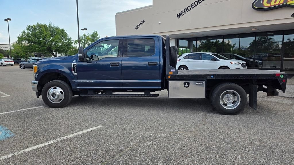 Used 2017 Ford F350 XLT w/ XLT Value Package AWD/4WD image 5