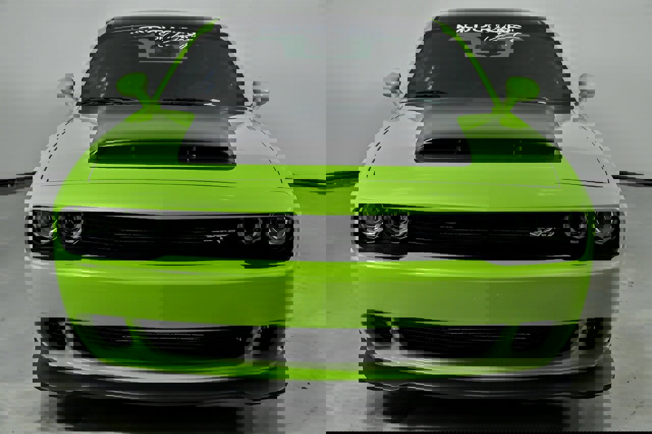 Used 2023 Dodge Challenger SRT Hellcat Redeye RWD image 5