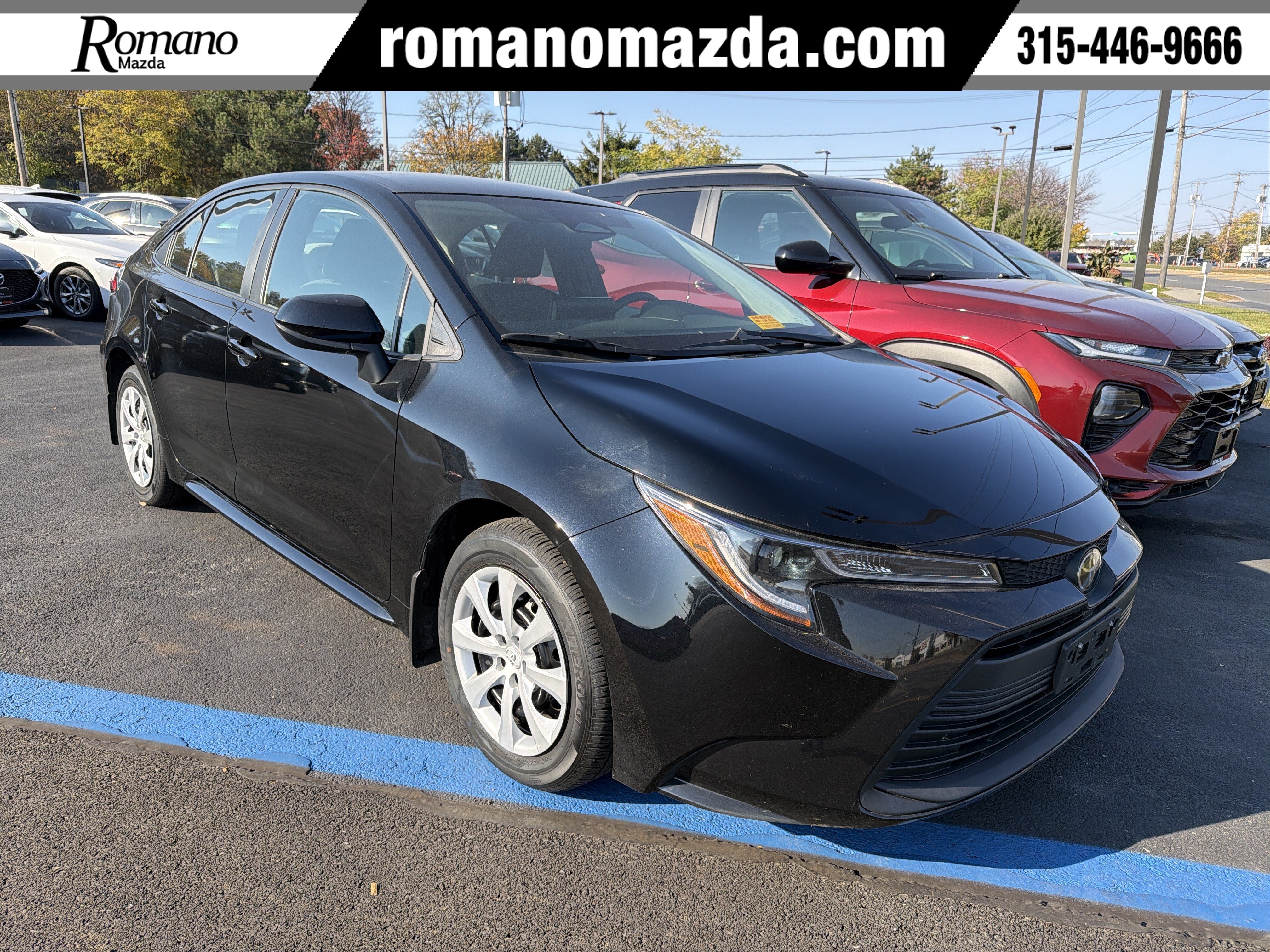 Used 2024 Toyota Corolla LE FWD image 1