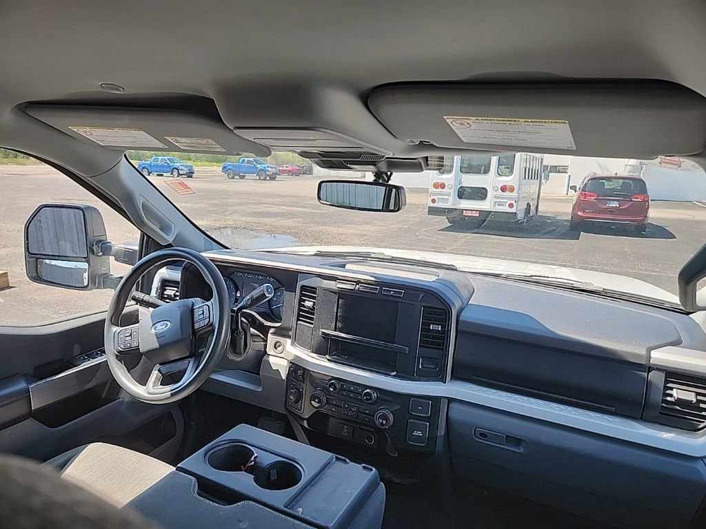 Used 2023 Ford F250 XLT image 11