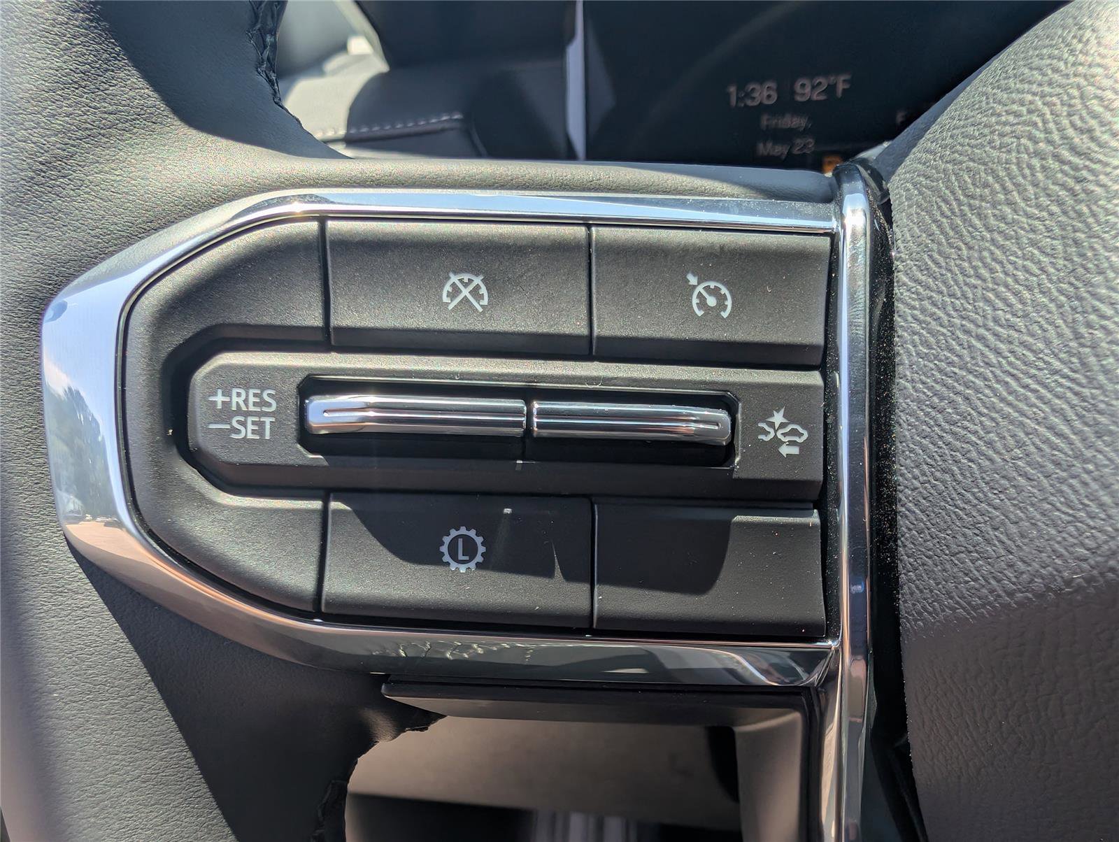 New 2025 GMC Acadia Elevation w/ Elevation Premium Package image 23