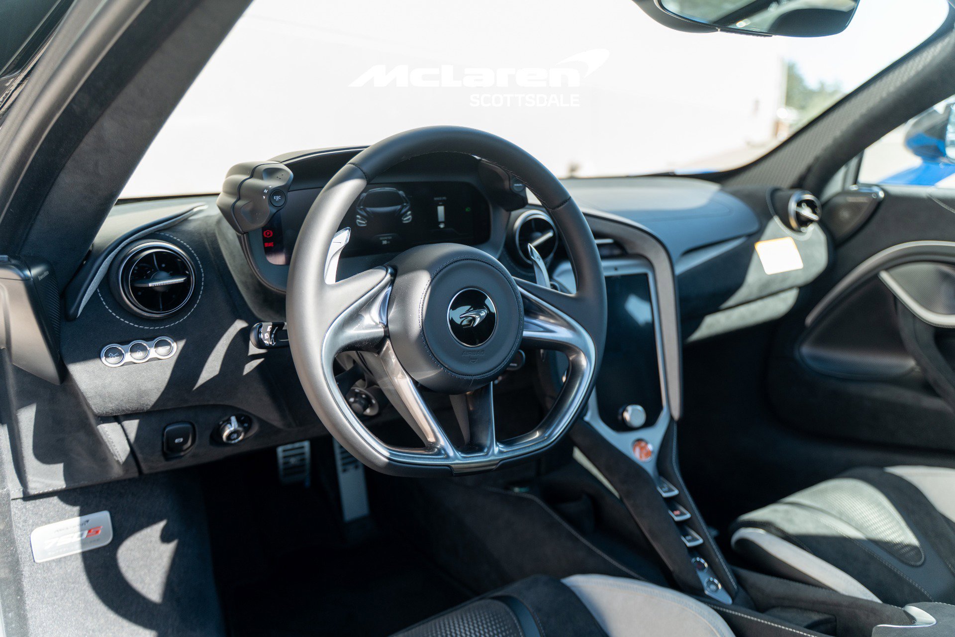 New 2026 McLaren 750S image 25