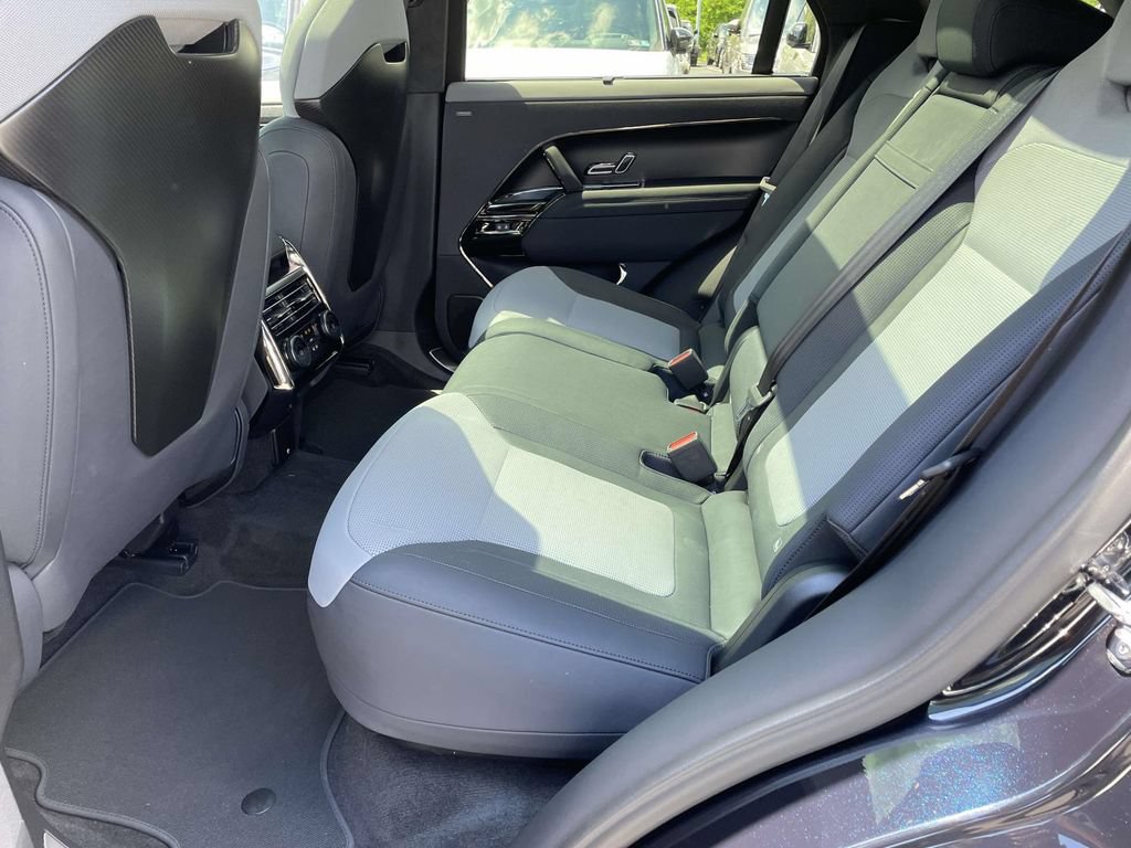 Certified 2025 Land Rover Range Rover Sport SV Edition Two AWD/4WD image 16