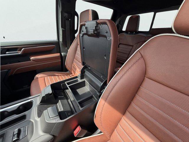 New 2026 GMC Sierra 3500 Denali Ultimate image 32