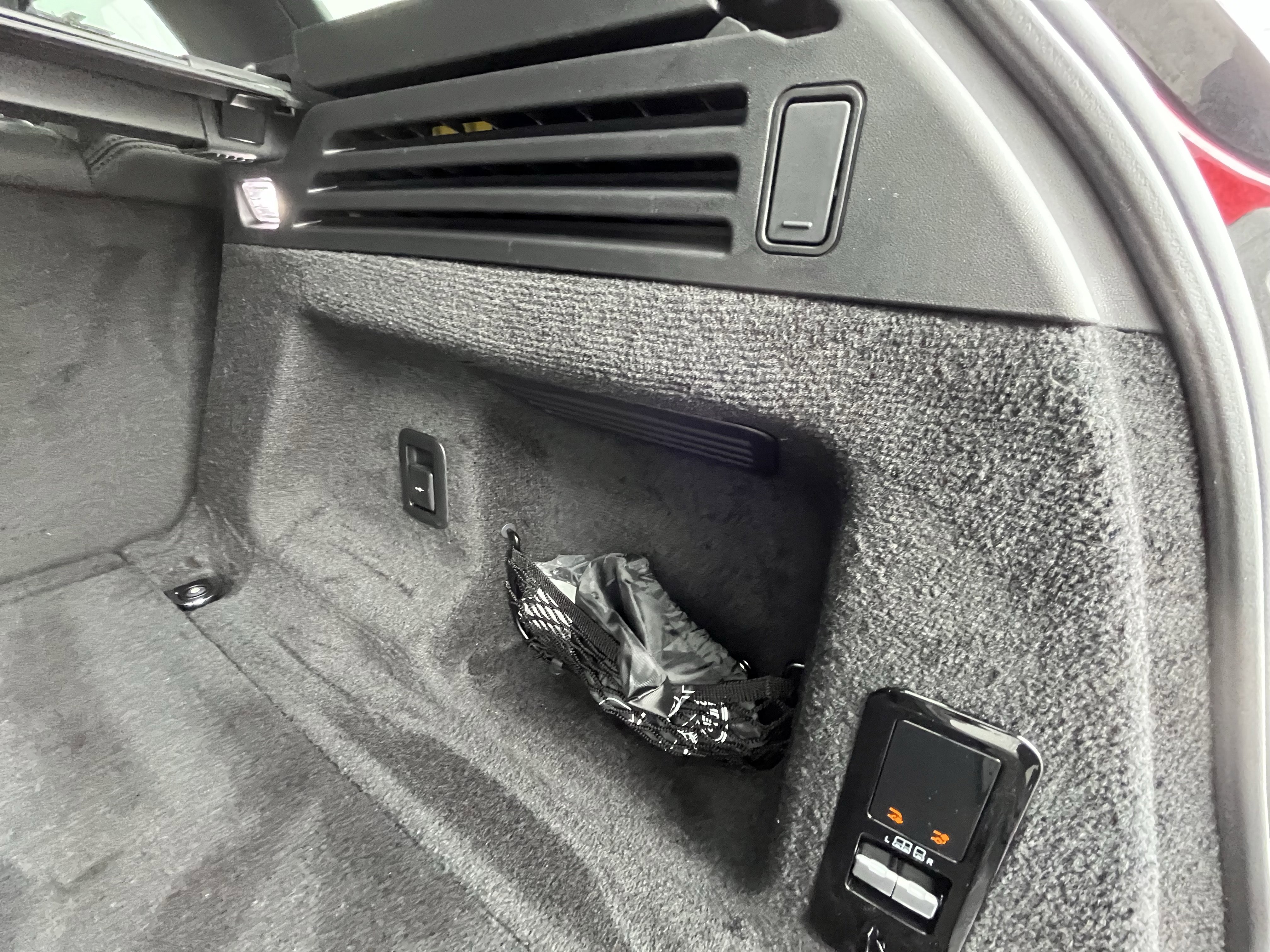 Certified 2023 Land Rover Range Rover Sport SE image 33