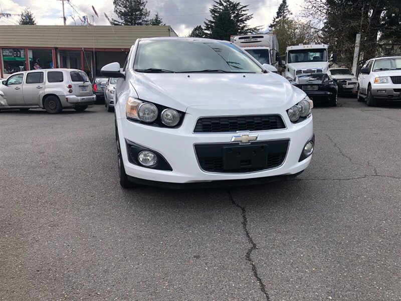 Used 2014 Chevrolet Sonic LTZ FWD image 6