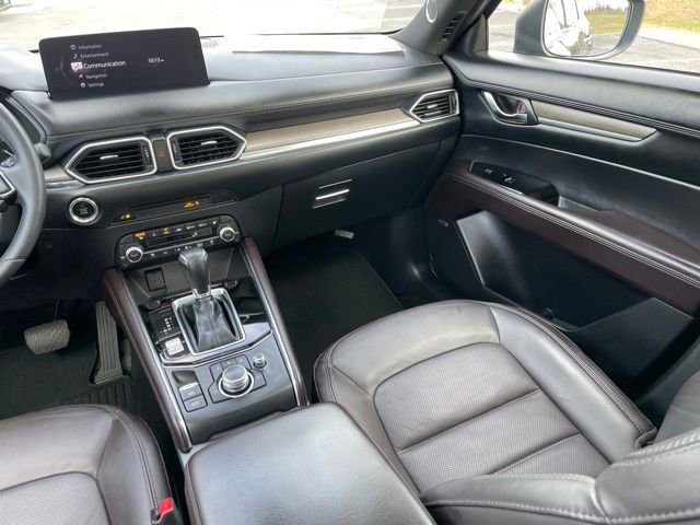 Used 2022 MAZDA CX-5 Signature image 9