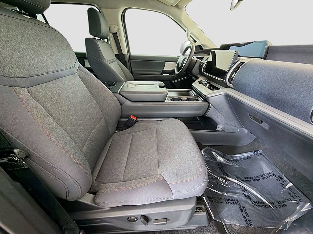 Used 2025 Ford Expedition Max Active AWD/4WD image 23