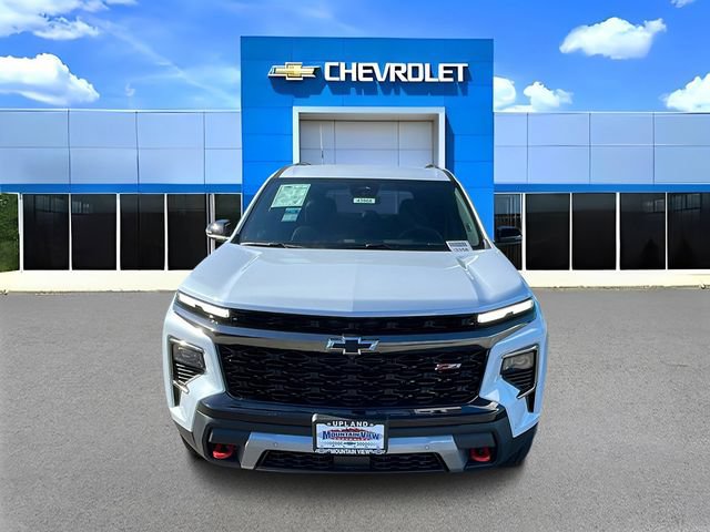 New 2026 Chevrolet Traverse Z71 w/ Enhanced Driving Package AWD/4WD image 9