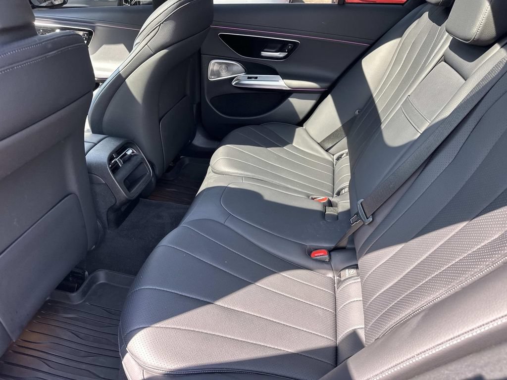 Used 2024 Mercedes-Benz E 350 4MATIC Sedan w/ Winter Package image 17