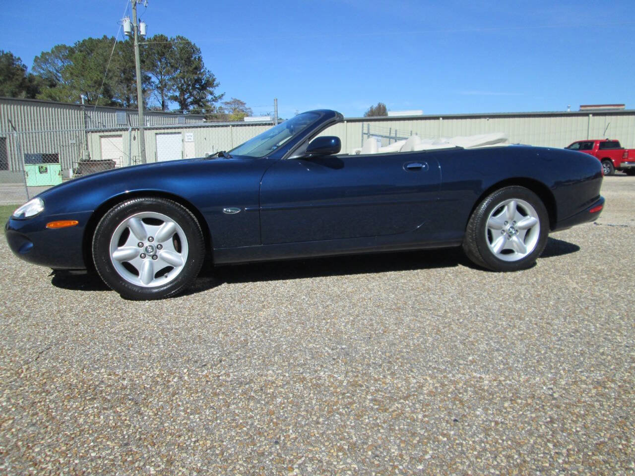 Used 1998 Jaguar XK8 XK8 2dr Convertible image 50