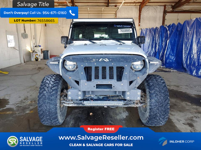 Used 2015 Jeep Wrangler Unlimited Rubicon w/ Connectivity Group image 5