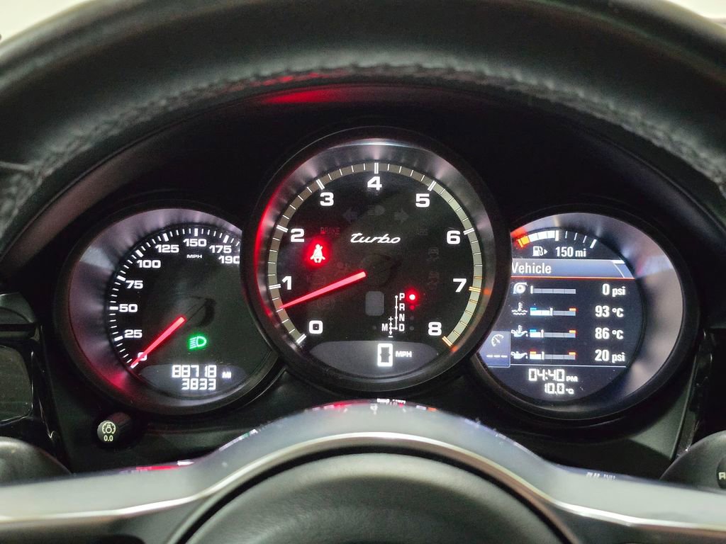 Used 2017 Porsche Macan Turbo image 14