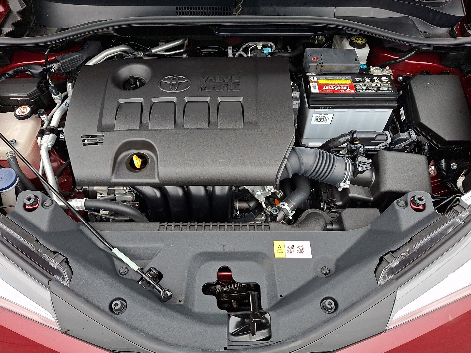 Used 2019 Toyota C-HR XLE FWD image 26