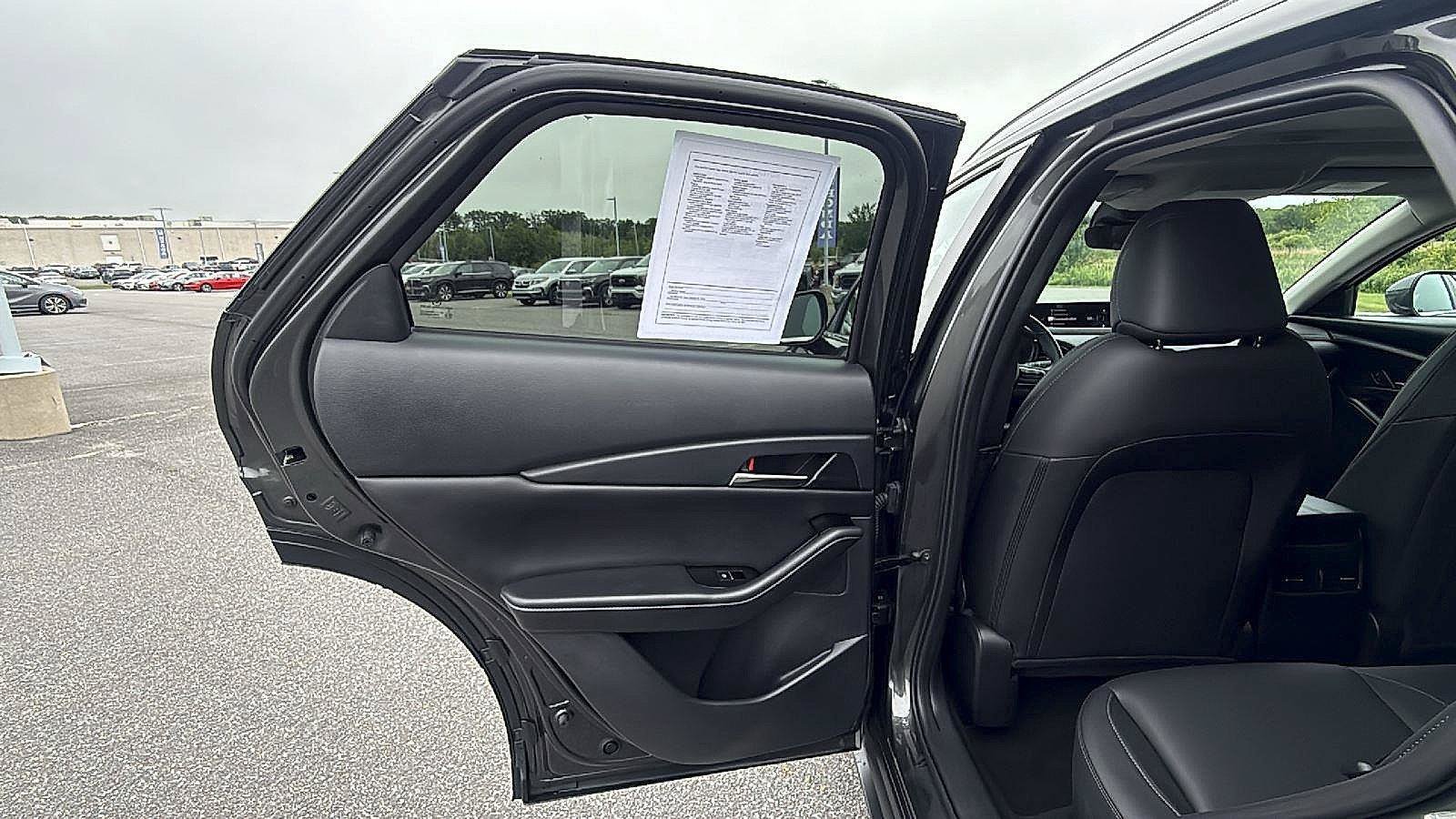 Certified 2025 MAZDA CX-30 AWD 2.5 S w/ Preferred Package image 19