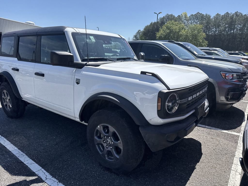 Used 2025 Ford Bronco Big Bend image 2