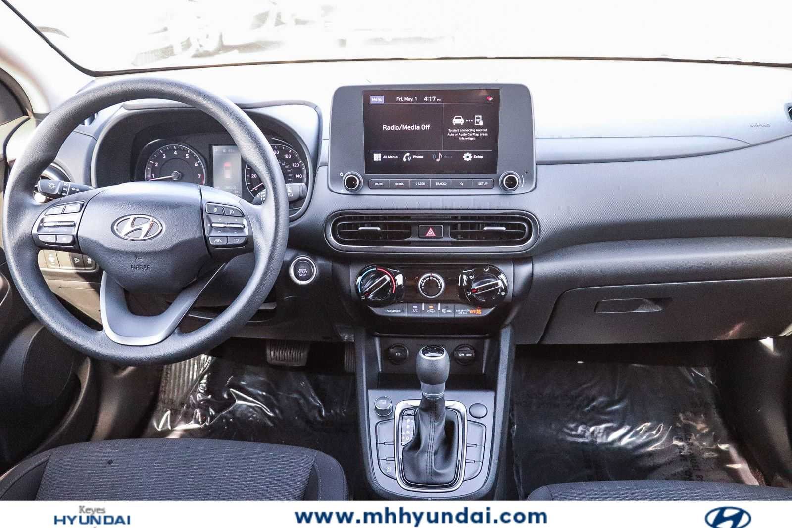 Certified 2023 Hyundai Kona SEL FWD image 11