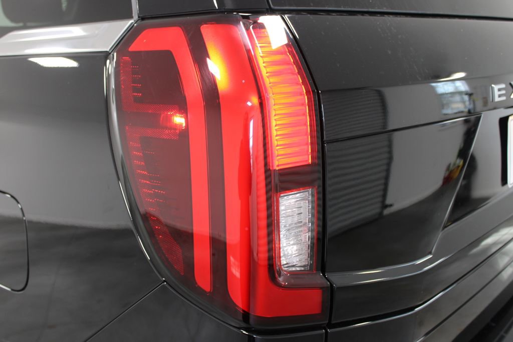 New 2026 Ford Expedition Active image 54