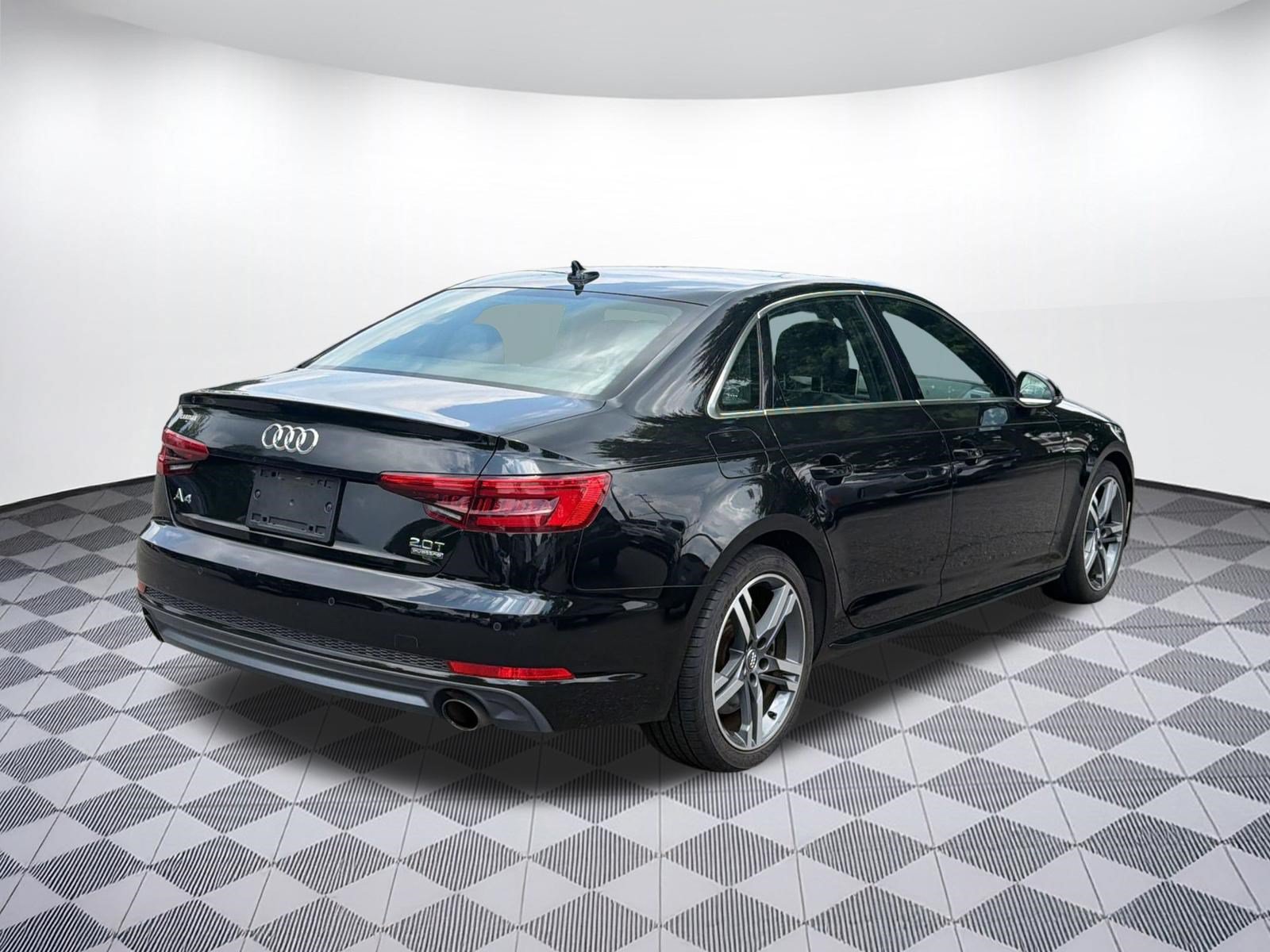 Used 2017 Audi A4 2.0T Premium Plus w/ Premium Plus Package AWD/4WD image 4