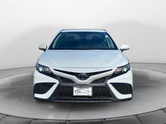 Used 2023 Toyota Camry SE FWD image 8