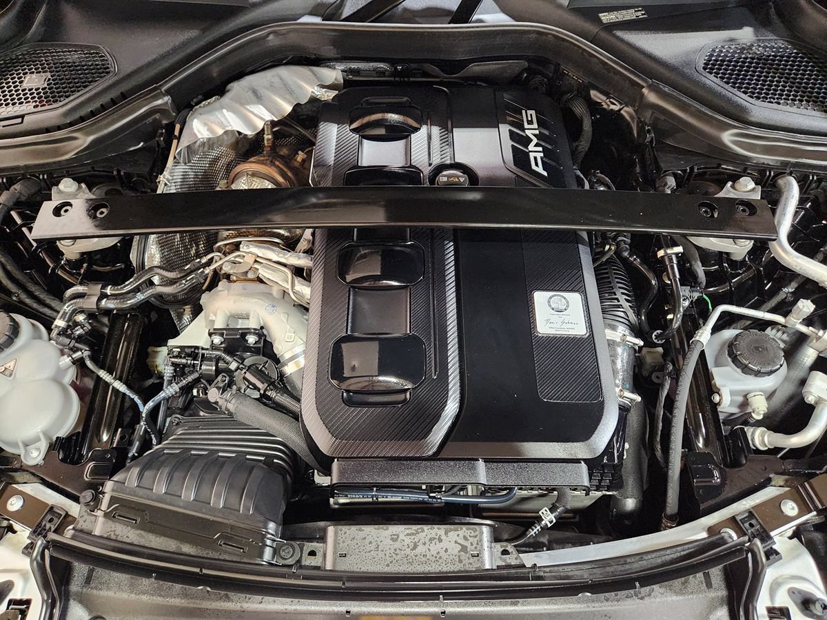 Used 2024 Mercedes-Benz GLC 43 AMG 4MATIC image 52