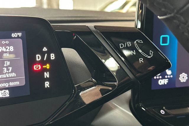 Used 2023 Volkswagen ID.4 S image 27