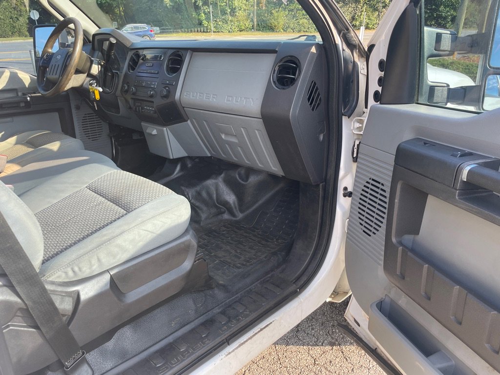 Used 2014 Ford F350 XL image 28