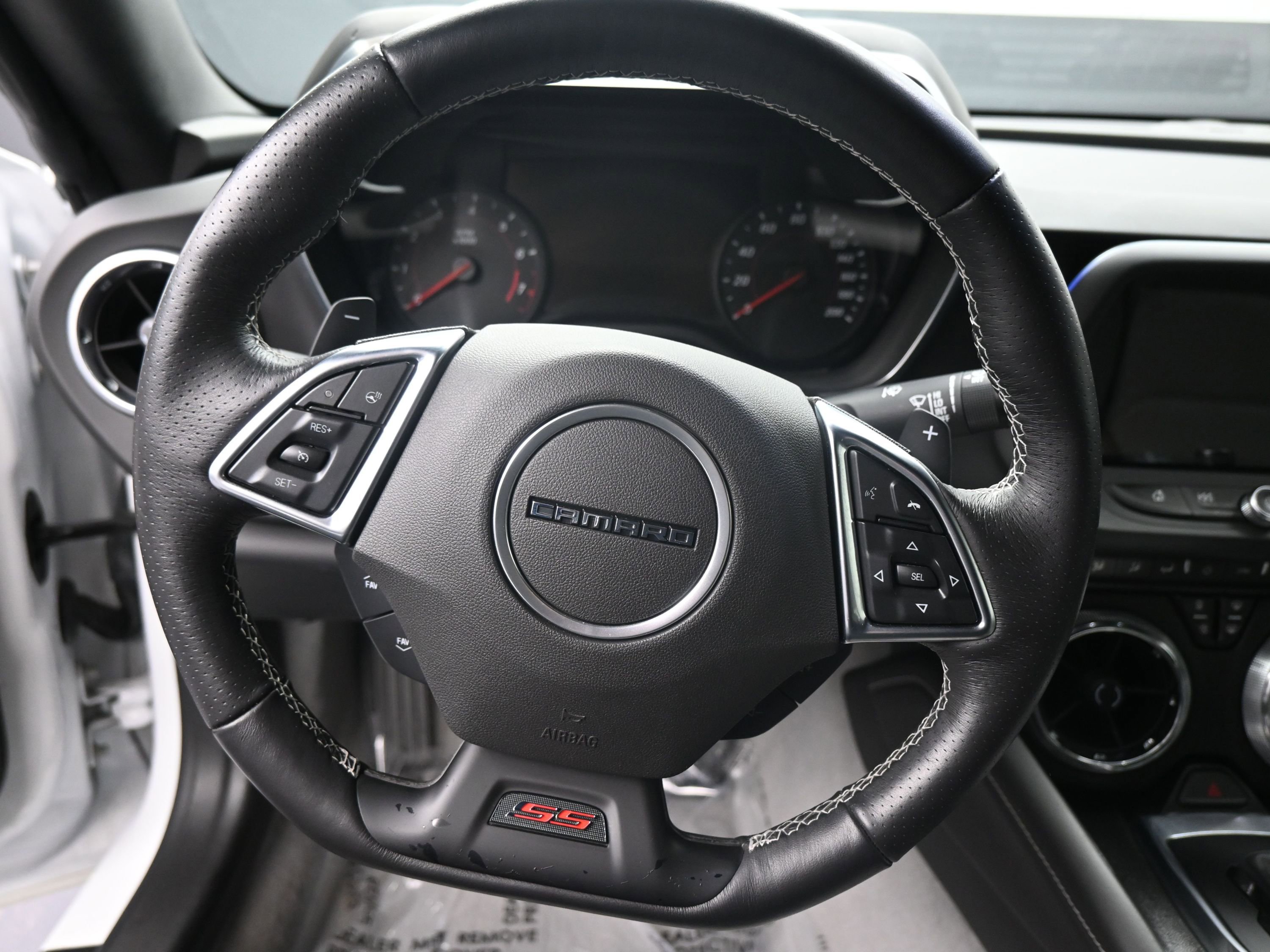 Used 2016 Chevrolet Camaro SS image 14