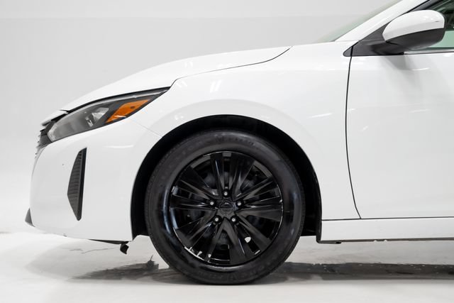 Used 2025 Nissan Sentra S FWD image 28
