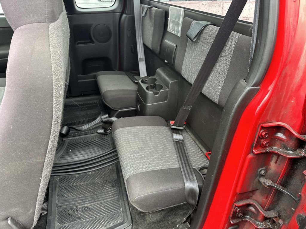 Used 2012 Chevrolet Colorado W/T image 11