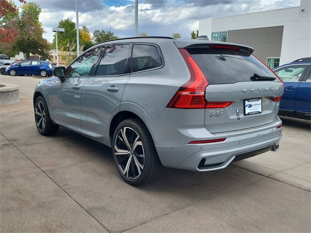 Used 2025 Volvo XC60 B5 Ultra w/ Protection Package Premier image 3