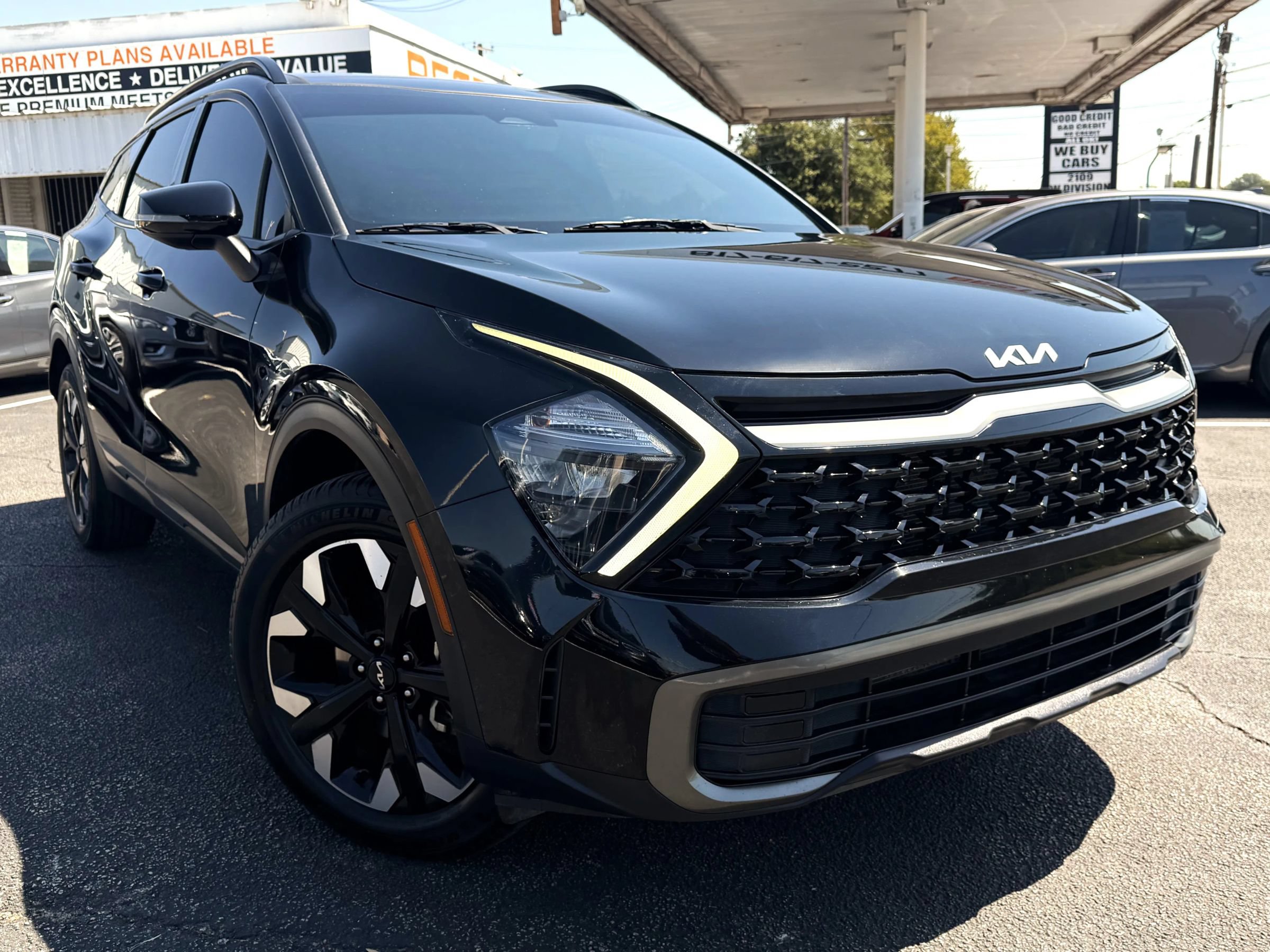 Used 2023 Kia Sportage X-Line w/ X-Line Premium Package AWD/4WD image 1