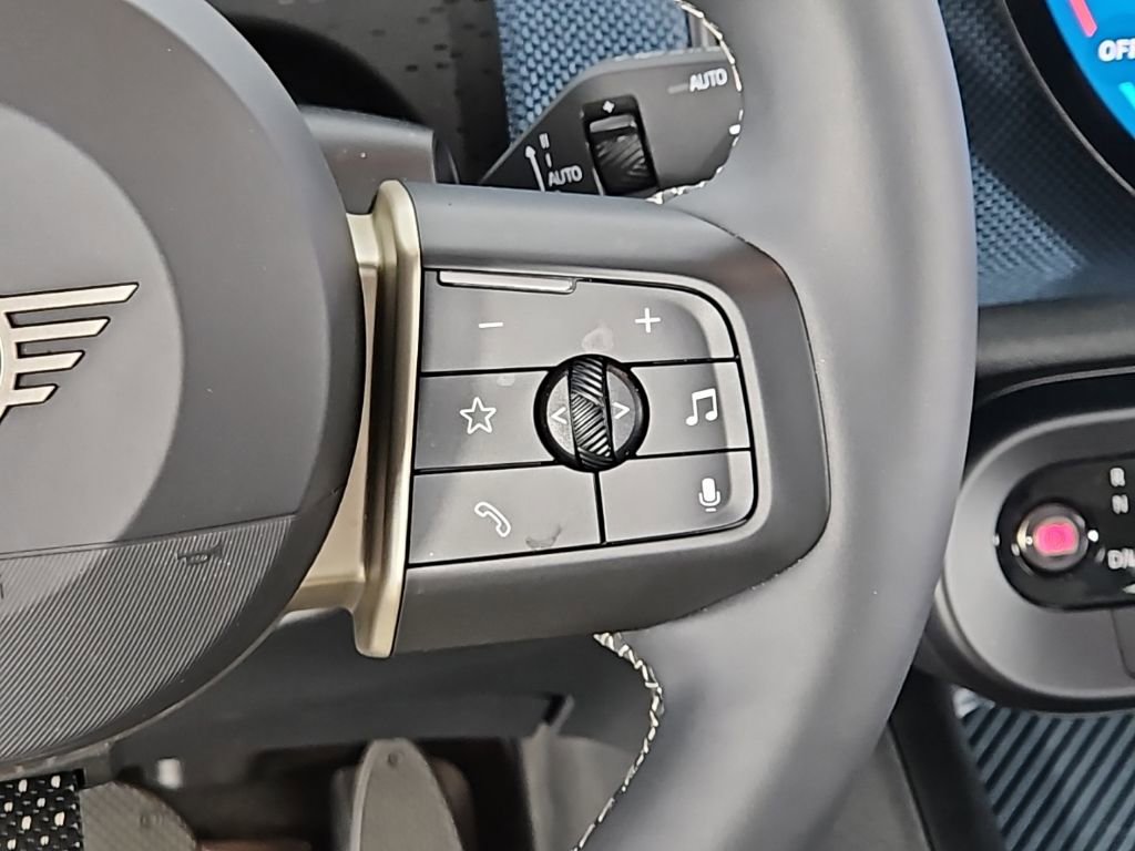 Certified 2025 MINI Cooper Countryman S image 28