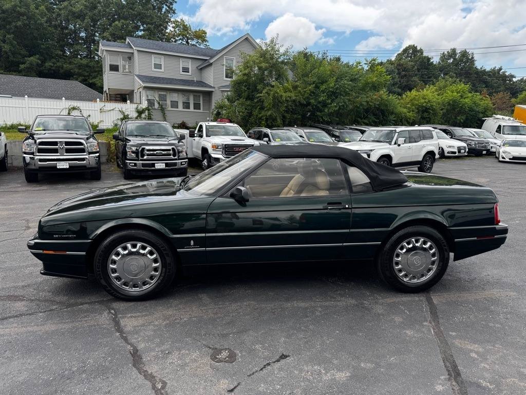 Used 1993 Cadillac Allante FWD image 3