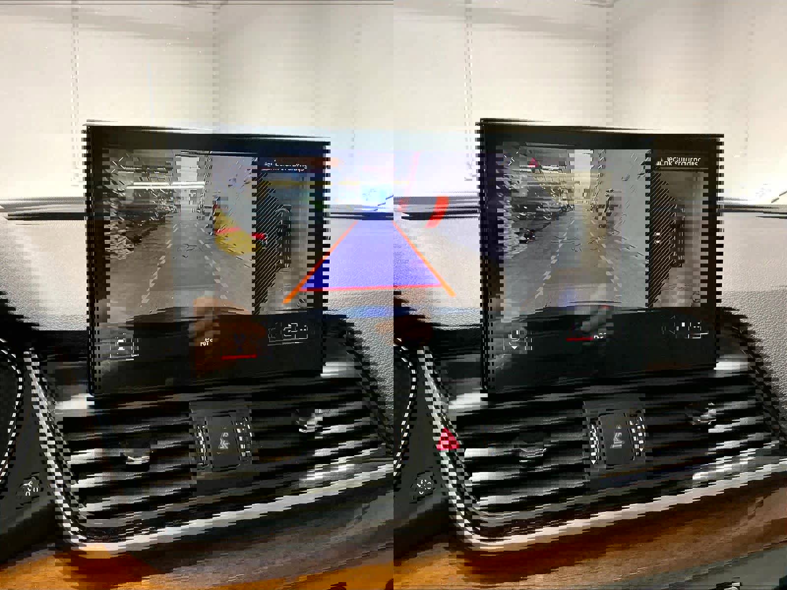 Certified 2023 Audi Q5 2.0T Premium Plus w/ Premium Plus Package image 24