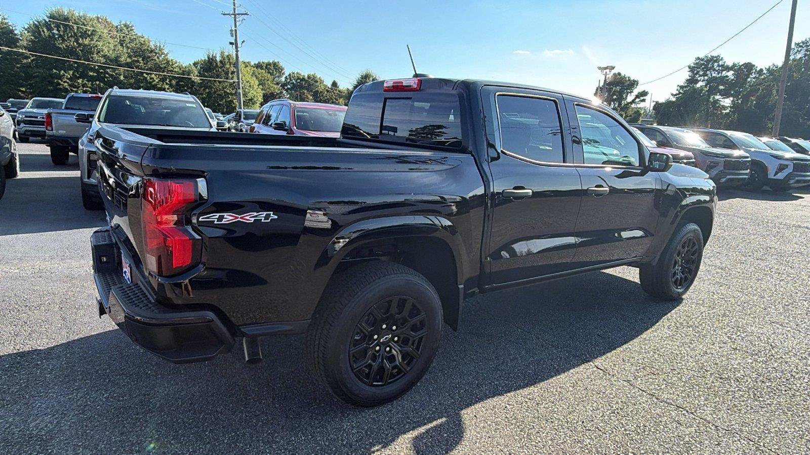 New 2026 Chevrolet Colorado W/T w/ WT Custom Package AWD/4WD image 8