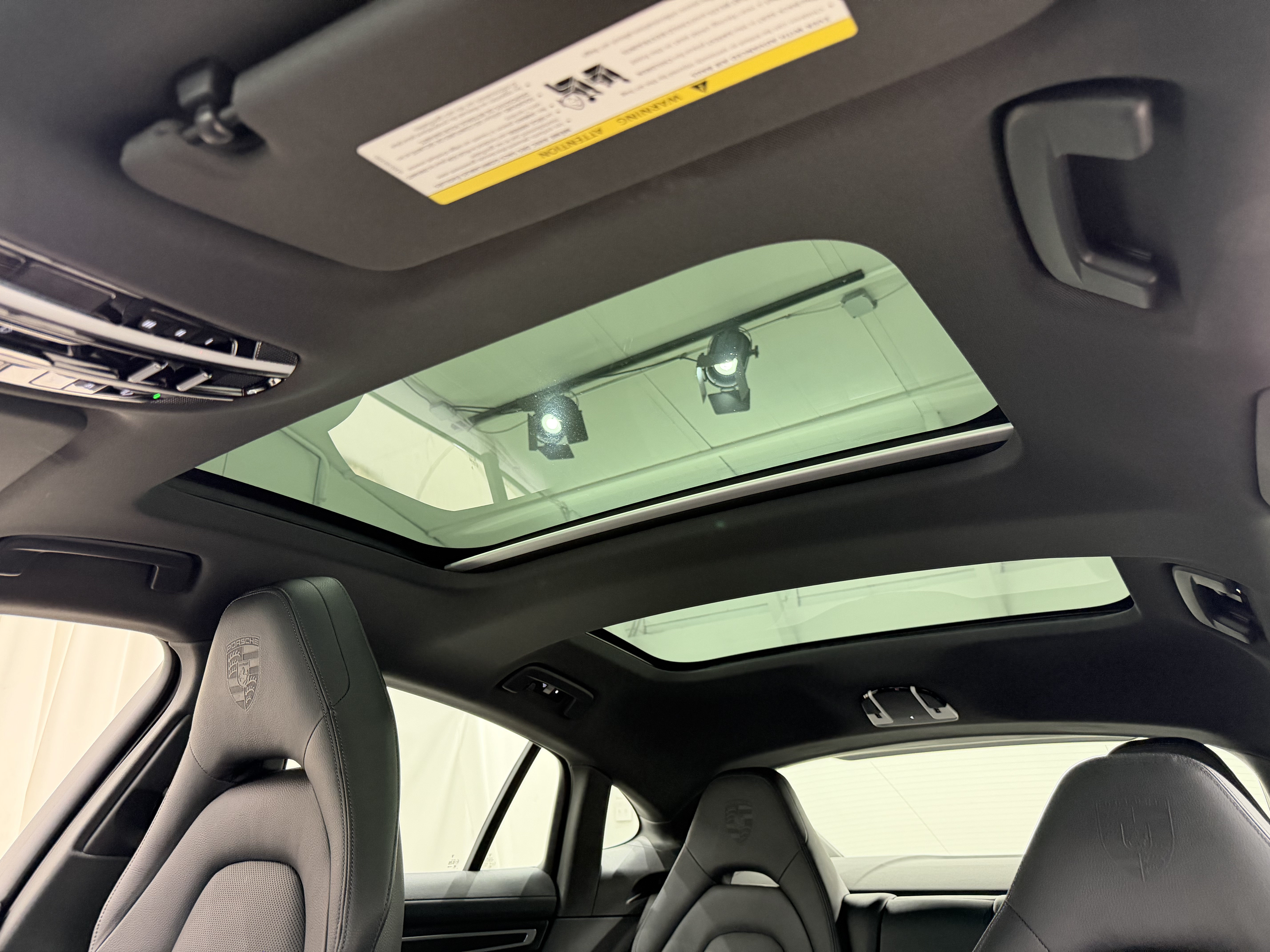 Certified 2023 Porsche Panamera 4 Platinum Edition AWD/4WD image 36