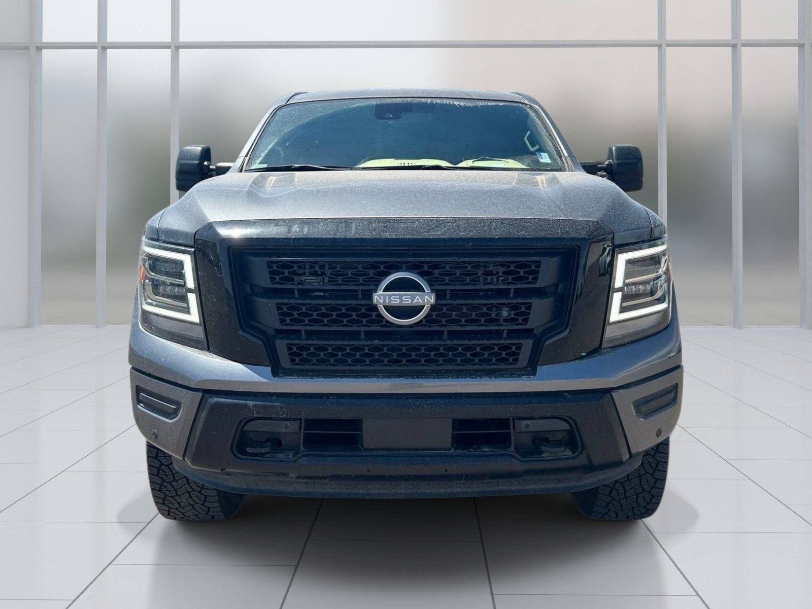 Certified 2024 Nissan Titan SV w/ SV Convenience Package AWD/4WD image 2
