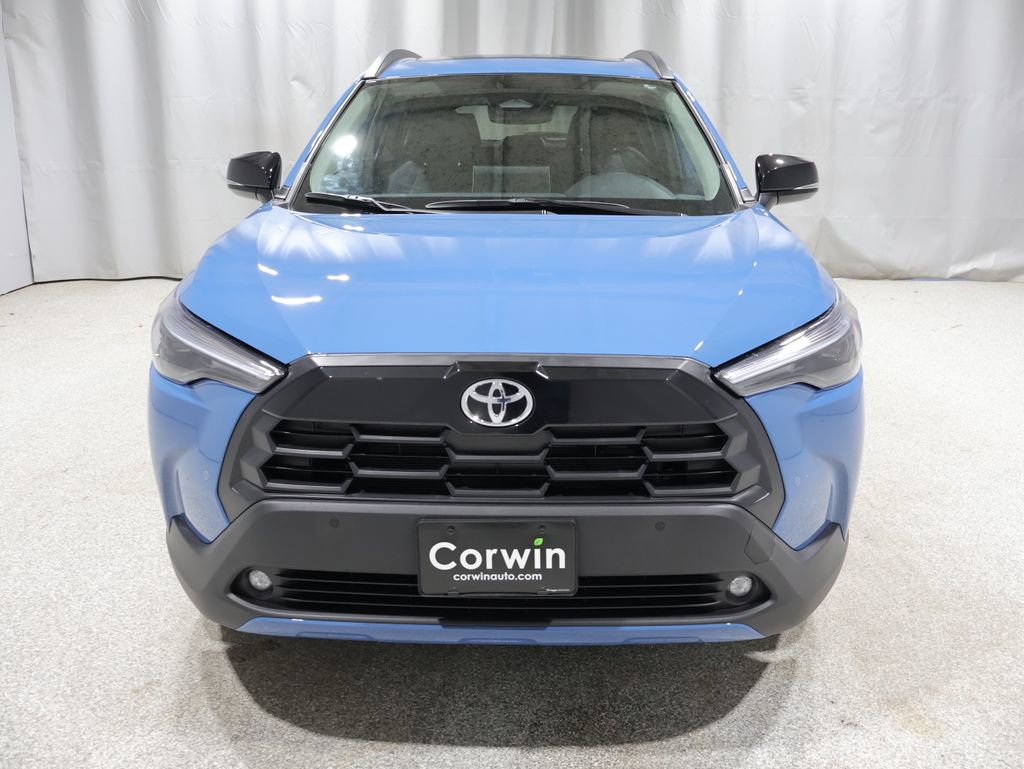 Used 2026 Toyota Corolla Cross XLE w/ Convenience Package AWD/4WD image 8